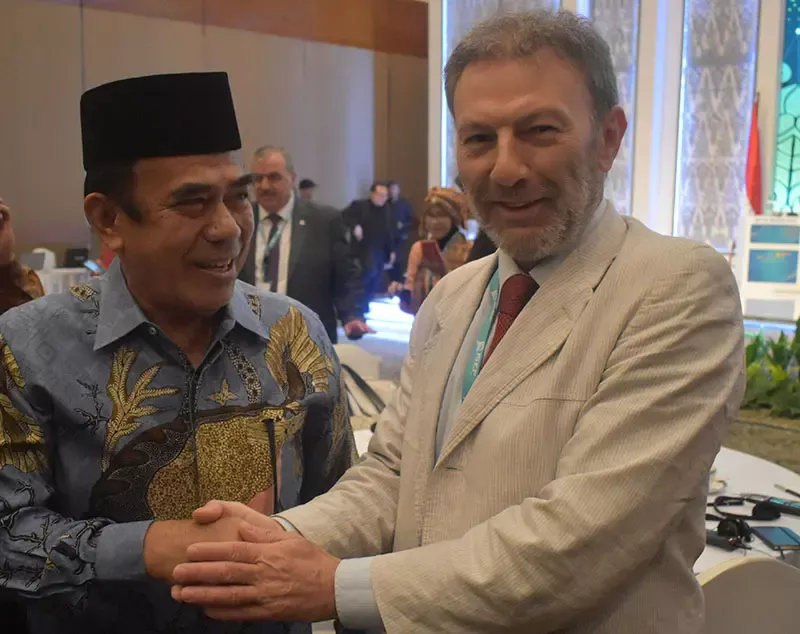 Halal Greece met with the Minister of Religious Affairs of Indonesia In Indonesia